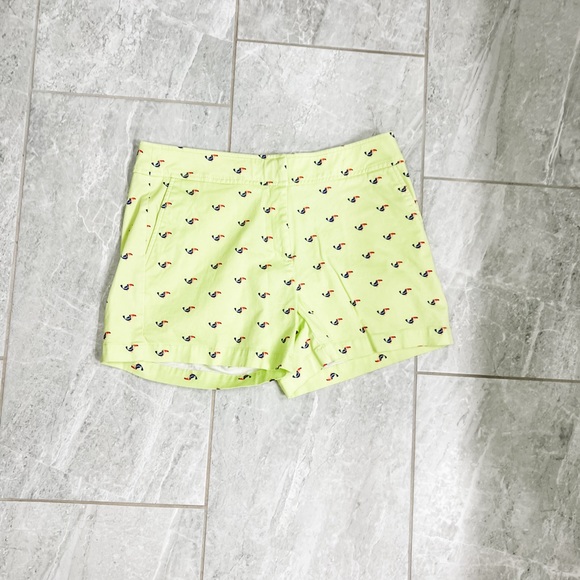 Juniper and Lime Toucan Print Lime Green Shorts Size 6 - Picture 4 of 8